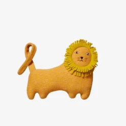 Richie Le Lion - Donna Wilson -Décorer Les Cadeaux 4593fe 04be11dd493242eca6c5bc9544f90285mv2