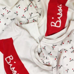 T-shirt Enfant Bisou En Coton Bio - Mathilde Cabanas -Décorer Les Cadeaux 4593fe 13a89ef1a54641fd82c260d38999d02bmv2 1