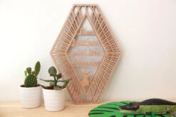 Décoration Murale En Bois "Il En Faut Peu Pour être Heureux" - Découpe Laser