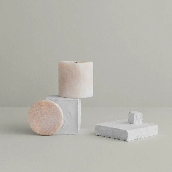 Bougie Parfumée Marbre MORA - Blomus 2 Bougie Parfumée Marbre MORA - Blomus – Image 2