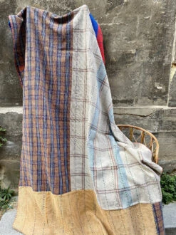 Kantha Indien Vintage Quilté Du Rajasthan - Tons Chauds Et Petits Carreaux -Décorer Les Cadeaux 4593fe 1c3f71d8b6da4301ade17a4c57d17e6bmv2