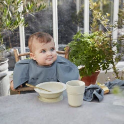 Bavoir Humble Hugo - Elodie Détails -Décorer Les Cadeaux 4593fe 1cd054850fb64e5d8cbdb3670b4b341dmv2