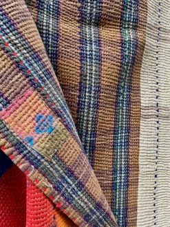 Kantha Indien Vintage Quilté Du Rajasthan - Tons Chauds Et Petits Carreaux -Décorer Les Cadeaux 4593fe 78fd269397bc4fbf83fcf2623378910amv2