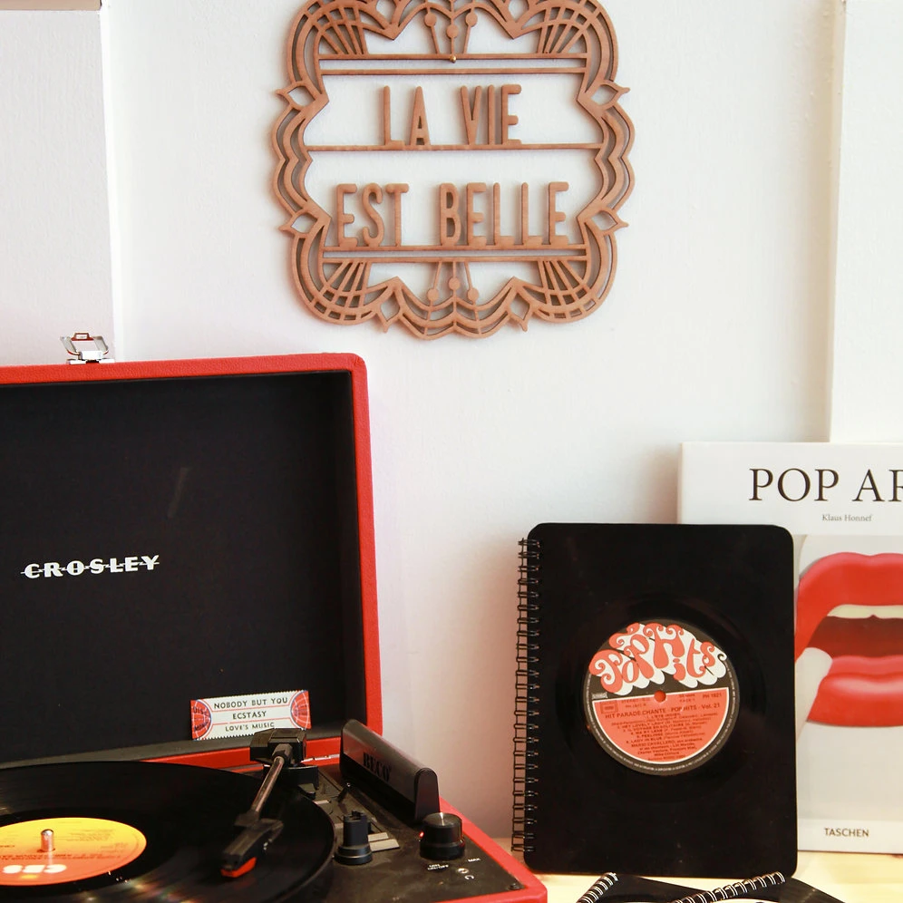 Décoration Murale En Bois " La Vie Est Belle " Découpe Laser 2 Décoration Murale En Bois " La Vie Est Belle " Découpe Laser – Image 2