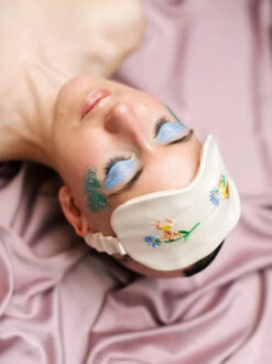 Masques De Voyage - Lundi Au Soleil -Décorer Les Cadeaux 4593fe 84da9d28e9d5406c8f7f389c38c55b53mv2