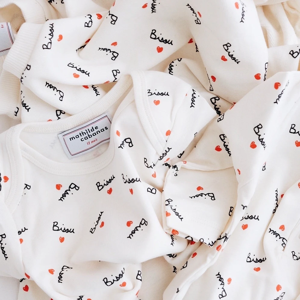 Combi Courte Bisou En Coton Bio - Mathilde Cabanas 5 Combi Courte Bisou En Coton Bio - Mathilde Cabanas – Image 5