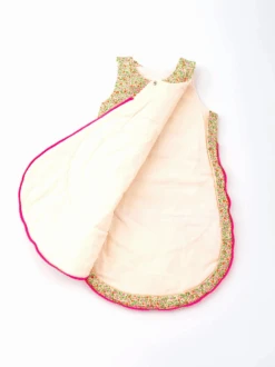 Gigoteuse Turbulette 6 - 12 Mois - Flower Power Rose Petit Pan -Décorer Les Cadeaux 4593fe c45c82cb945c4fa29812b4606a40f9e6mv2