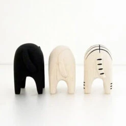 Pole Pole Chat Tigré En Bois - T Lab -Décorer Les Cadeaux 4593fe cb19f24d88ab4f95b9a333e8299e24e9mv2