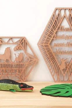 Décoration Murale Personnalisable En Bois - Découpe Laser 5 Décoration Murale Personnalisable En Bois - Découpe Laser -Décorer Les Cadeaux 4593fe e642f69b974847398a0525bdbc5105femv2 d 5616 3744 s 4 2