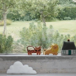 Richie Le Lion - Donna Wilson -Décorer Les Cadeaux 4593fe effdc720ded4446b889c7be922a6f7b8mv2