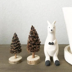 Pole Pole Kangourou En Bois - T Lab -Décorer Les Cadeaux 4593fe fe92954b83334bccb5e3615ee83b6801mv2